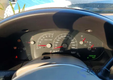 2004 Ford Expedition Xlt from USA, damaged, VIN 1FMPU15L04LA37173